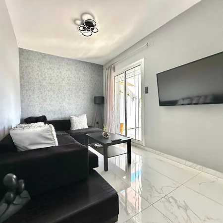 Darias Lux テッサロニキ